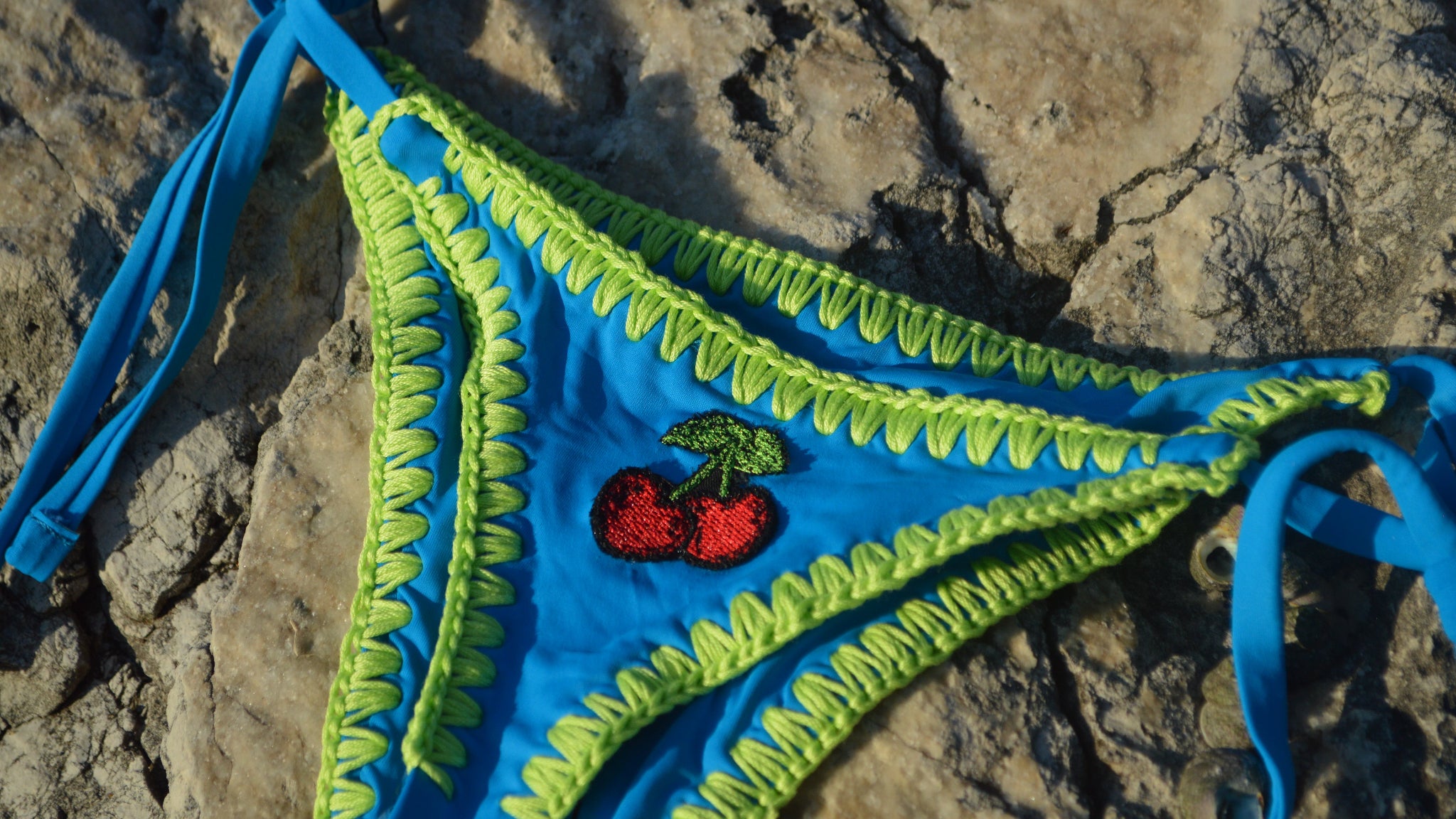 Deep Bloom Slip