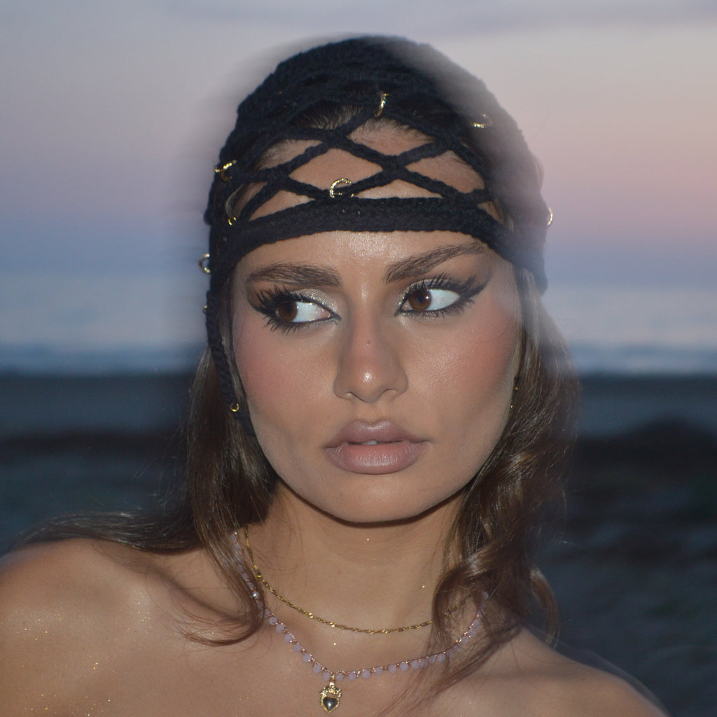 Mesh Crochet Hat –  Black