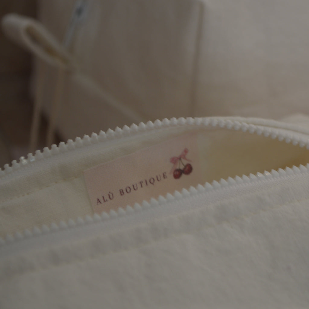 Beauty Case Milky Lily