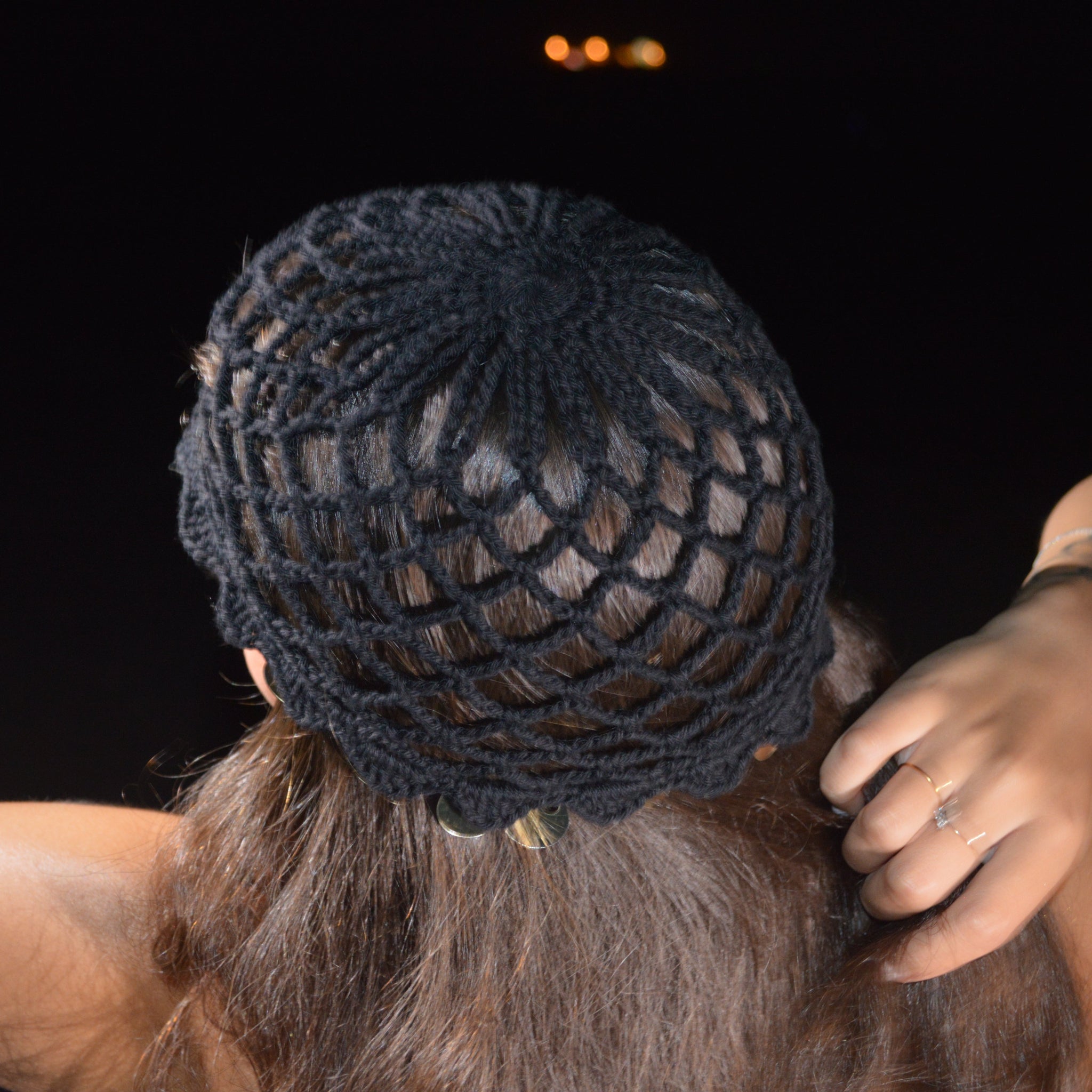 Mesh Crochet Hat – Noir
