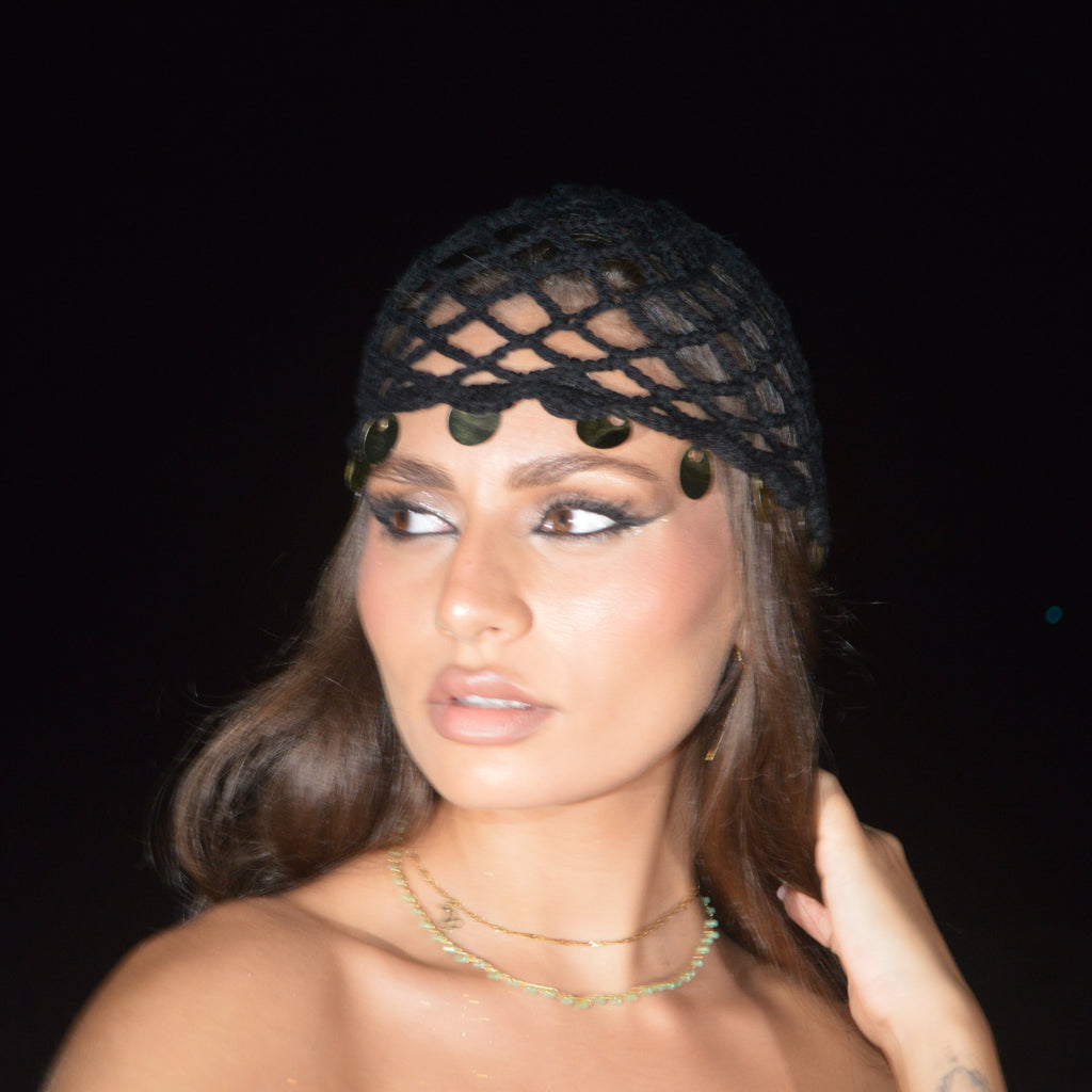 Mesh Crochet Hat – Noir